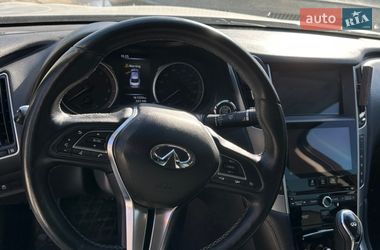 Седан Infiniti Q50 2017 в Львові
