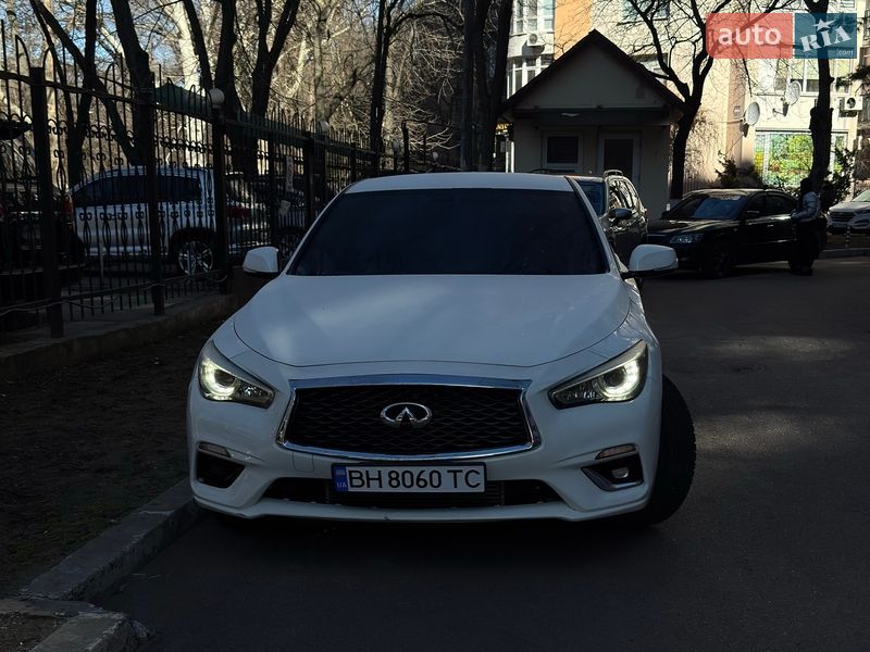Infiniti Q50 2018