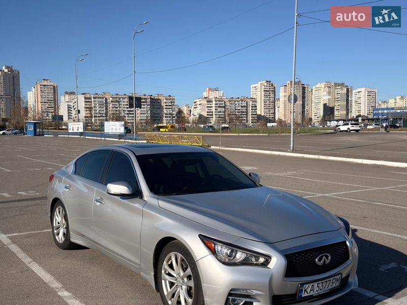 Infiniti Q50 2015