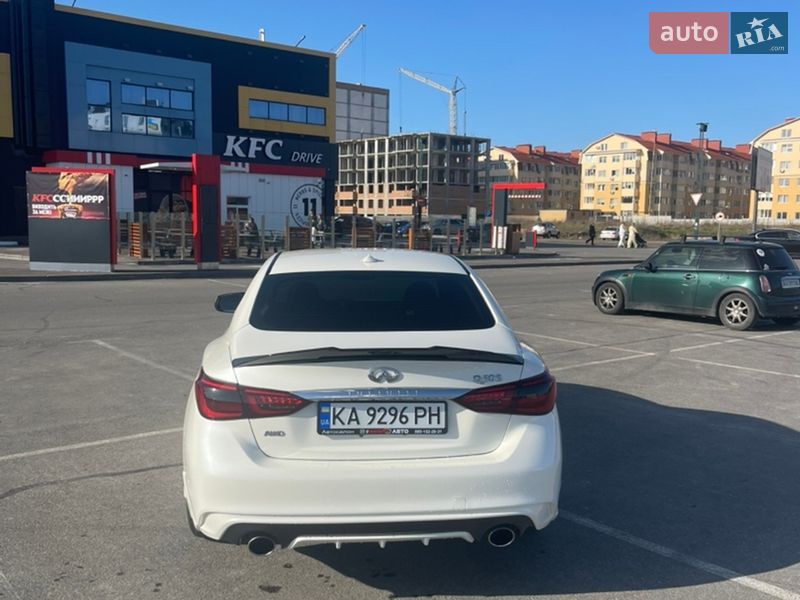 Седан Infiniti Q50 2017 в Киеве