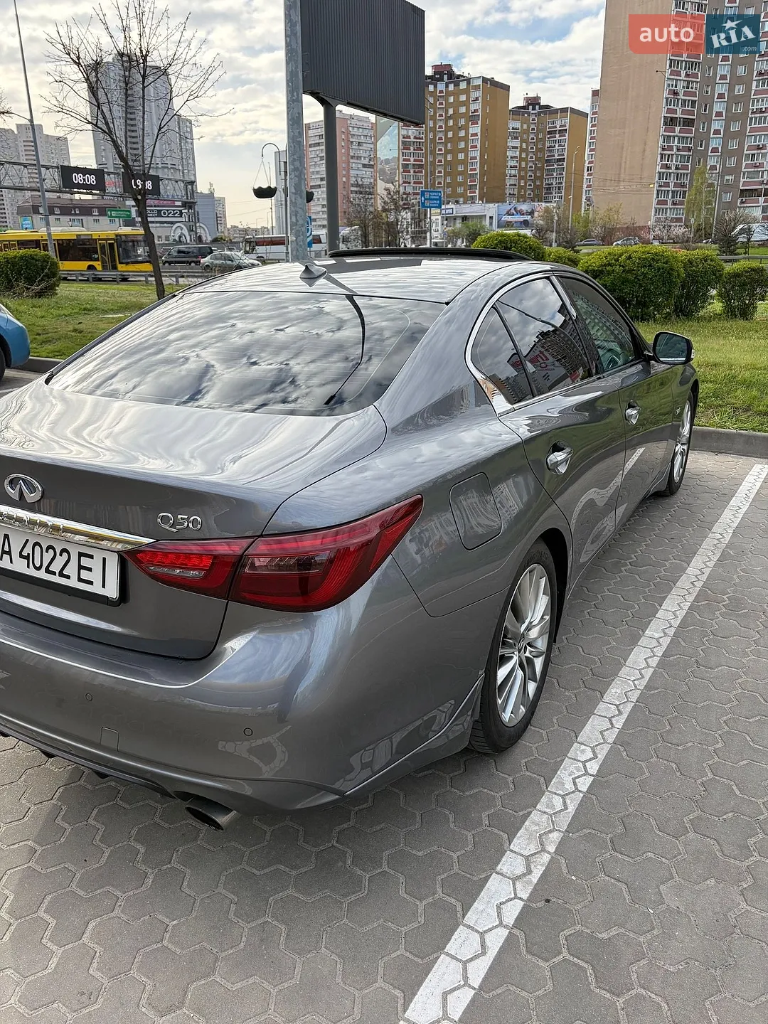 2017 Infiniti Q50 - мініатюра 8