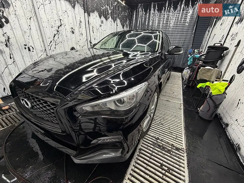 Infiniti Q50