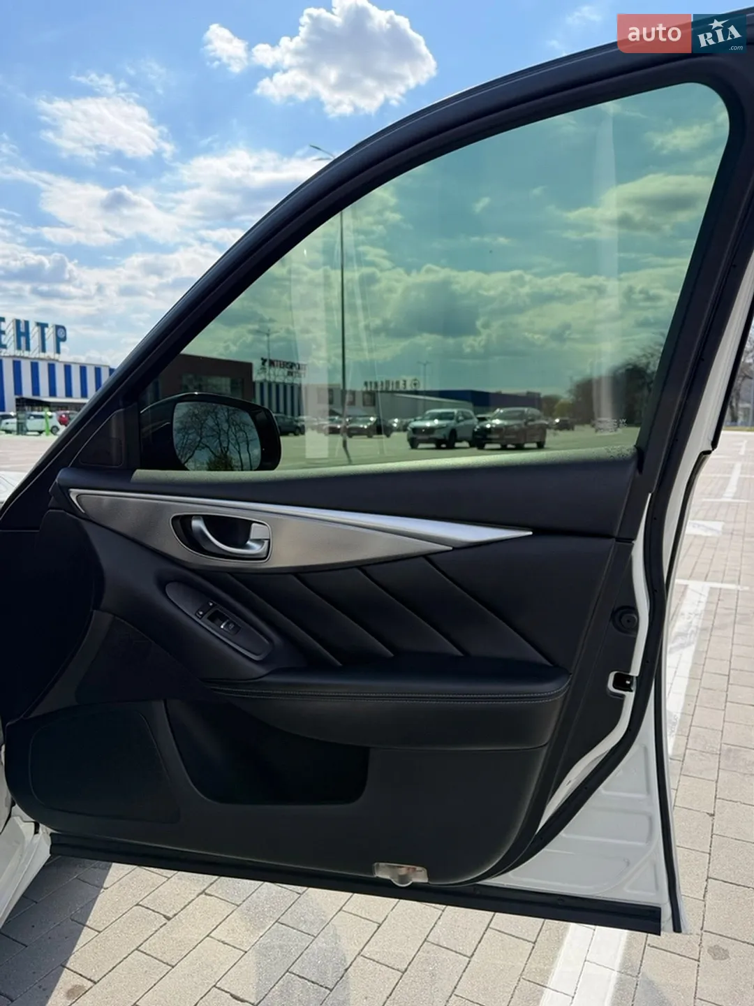 2014 Infiniti Q50 - мініатюра 21