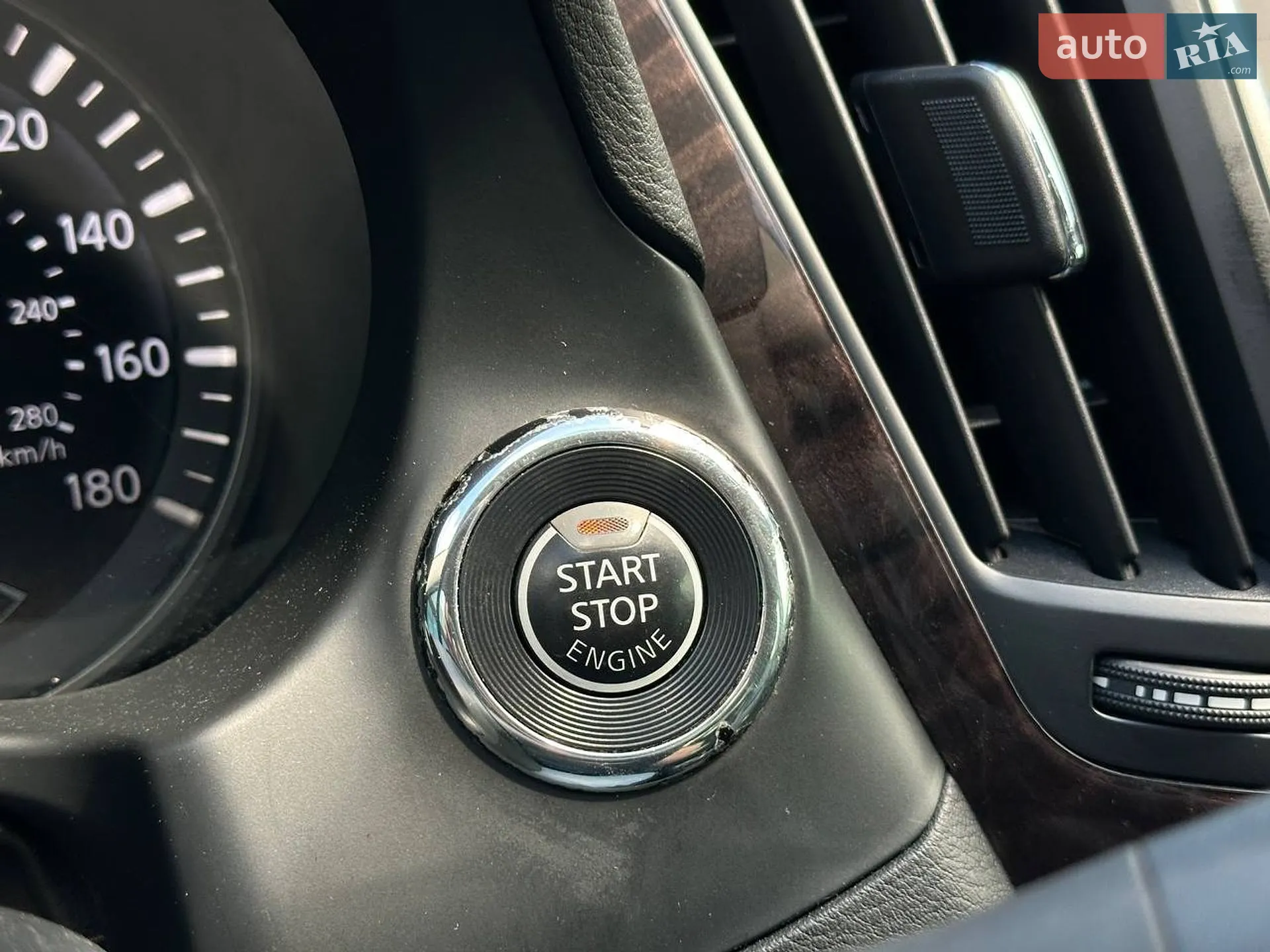 2019 Infiniti Q50 - мініатюра 26