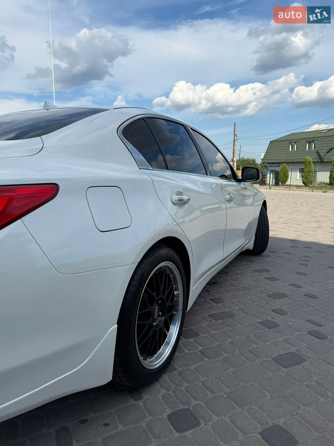 2016 Infiniti Q50 - мініатюра 3