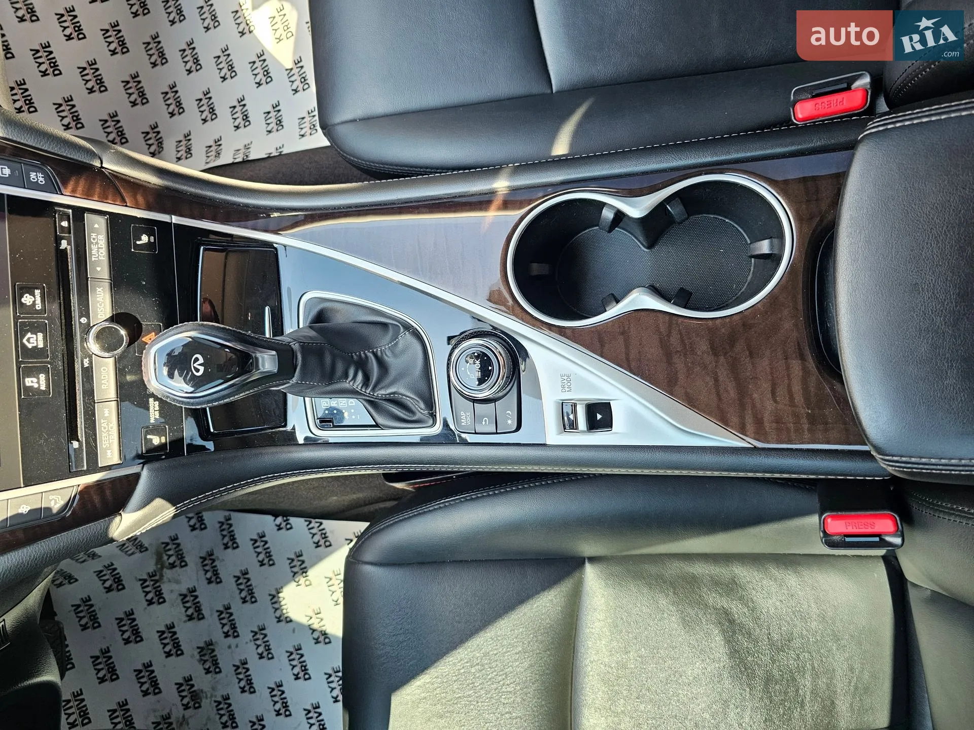 2017 Infiniti Q50 - мініатюра 28