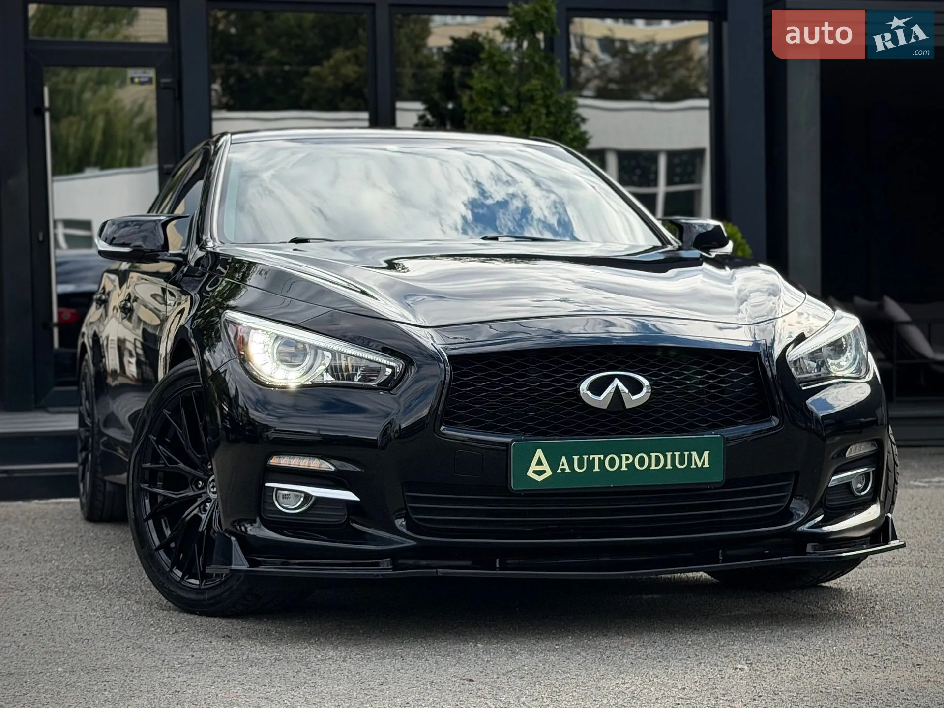 2017 Infiniti Q50 - фото 1