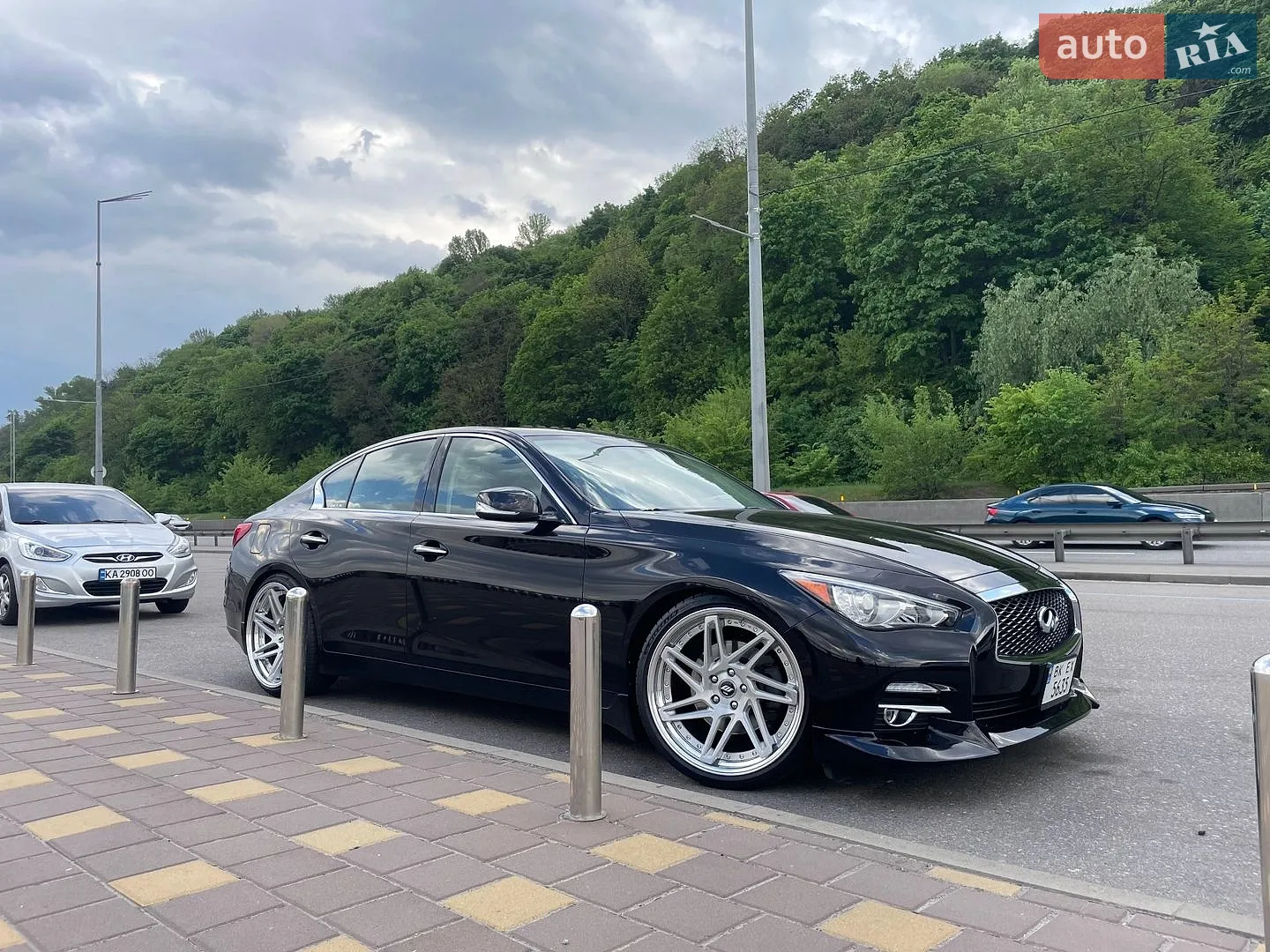 2015 Infiniti Q50 - мініатюра 8