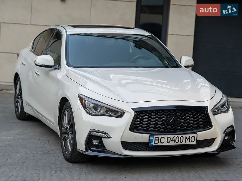Infiniti Q50