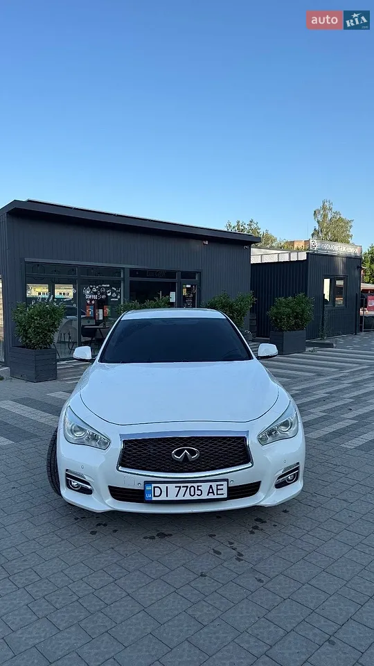 2015 Infiniti Q50 - мініатюра 11