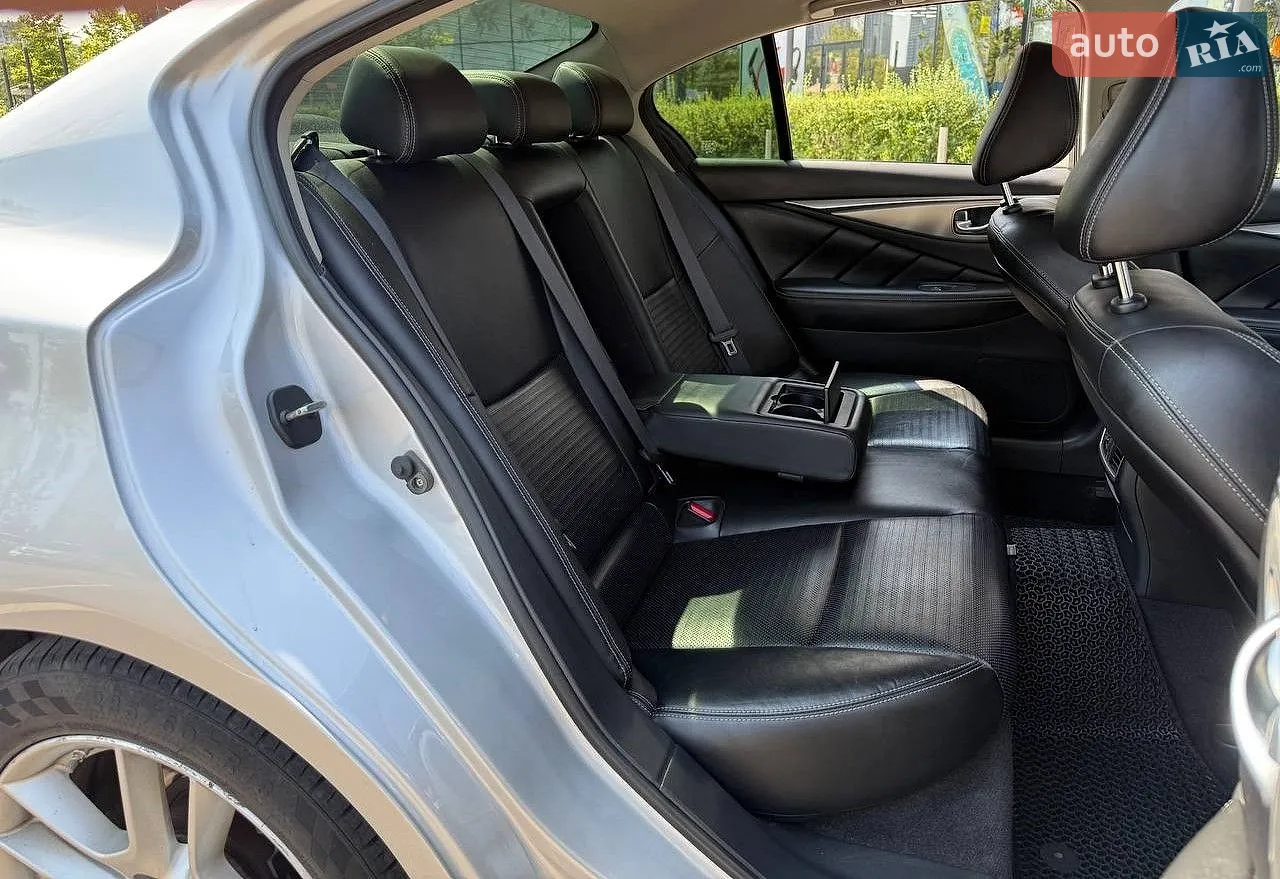 2017 Infiniti Q50 - мініатюра 13