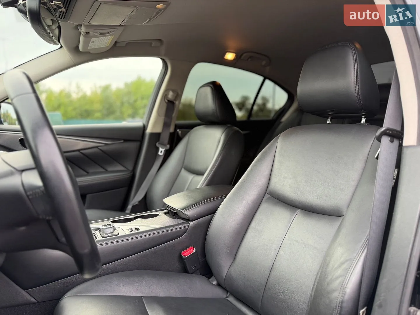 2017 Infiniti Q50 - мініатюра 11