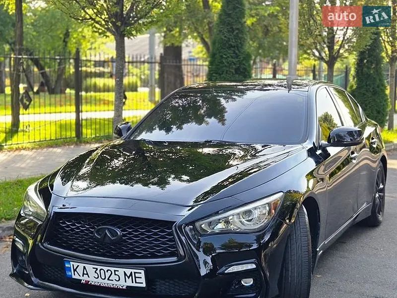 Infiniti Q50 2013