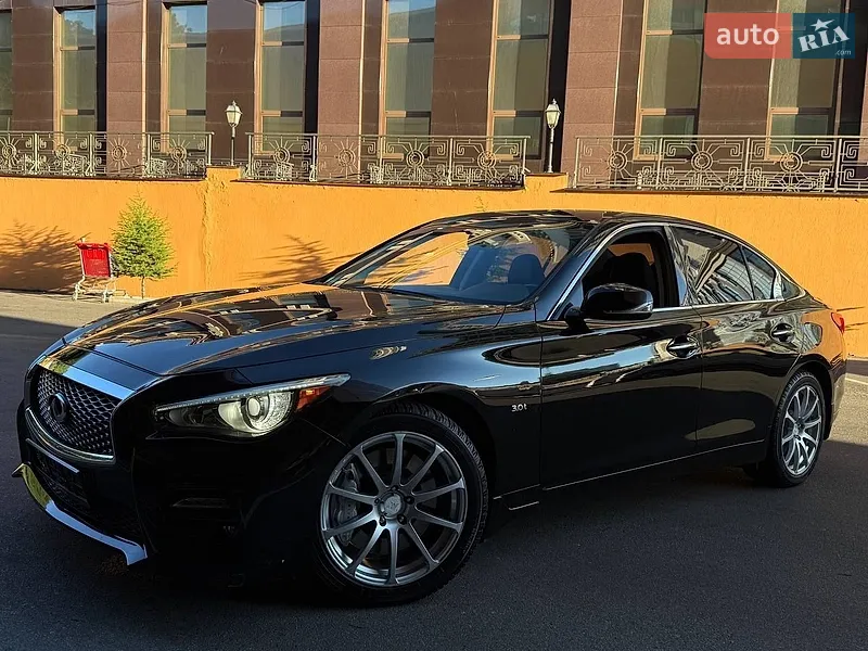 Infiniti Q50