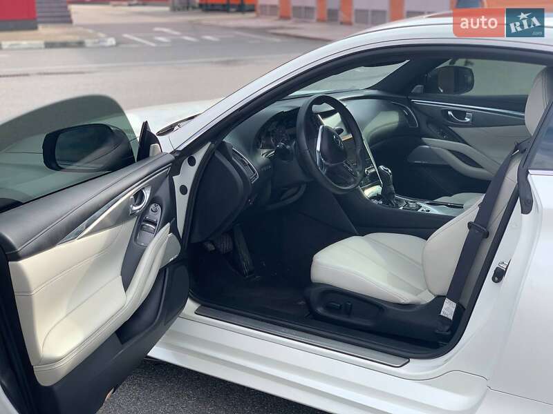 Купе Infiniti Q60 2016 в Києві