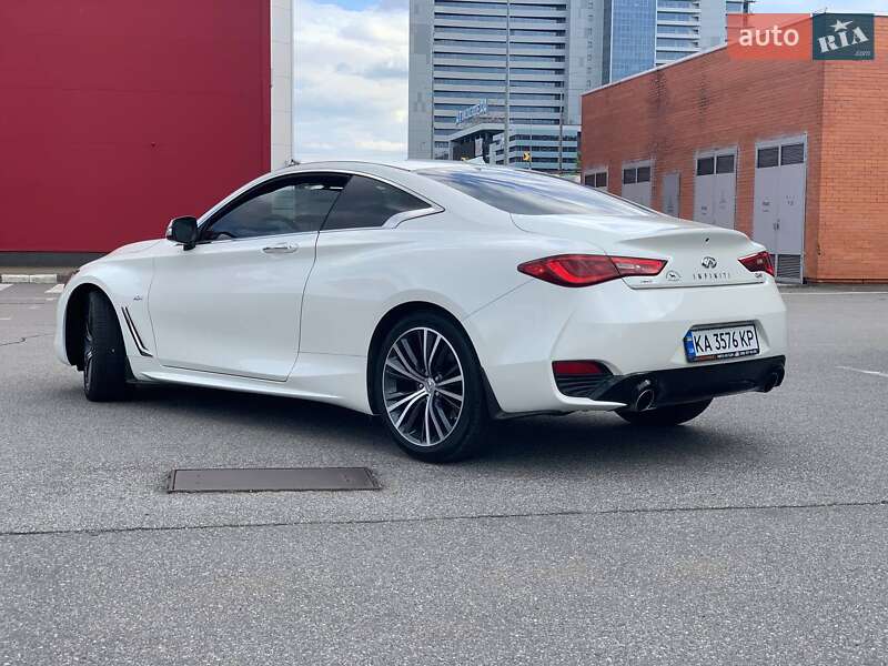 Купе Infiniti Q60 2016 в Києві