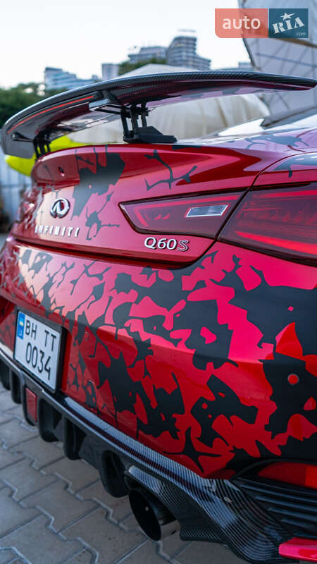 Купе Infiniti Q60 2017 в Одессе фото 16 Купе Infiniti Q60 2017 в Одессе