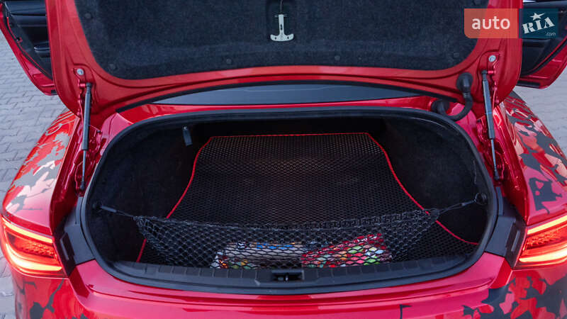 Купе Infiniti Q60 2017 в Одессе фото 24 Купе Infiniti Q60 2017 в Одессе