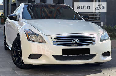 Купе Infiniti Q60 2013 в Киеве