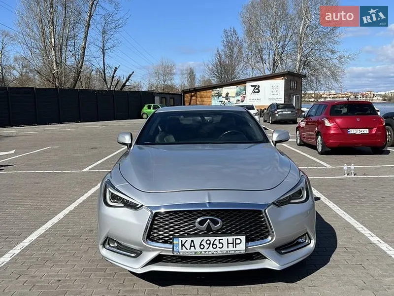 Infiniti Q60