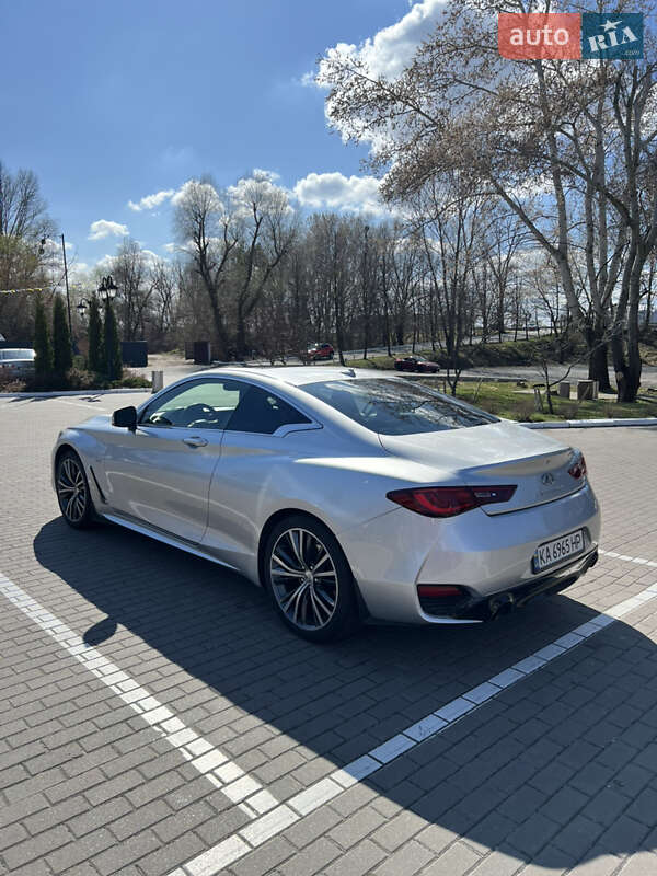 Купе Infiniti Q60 2016 в Киеве