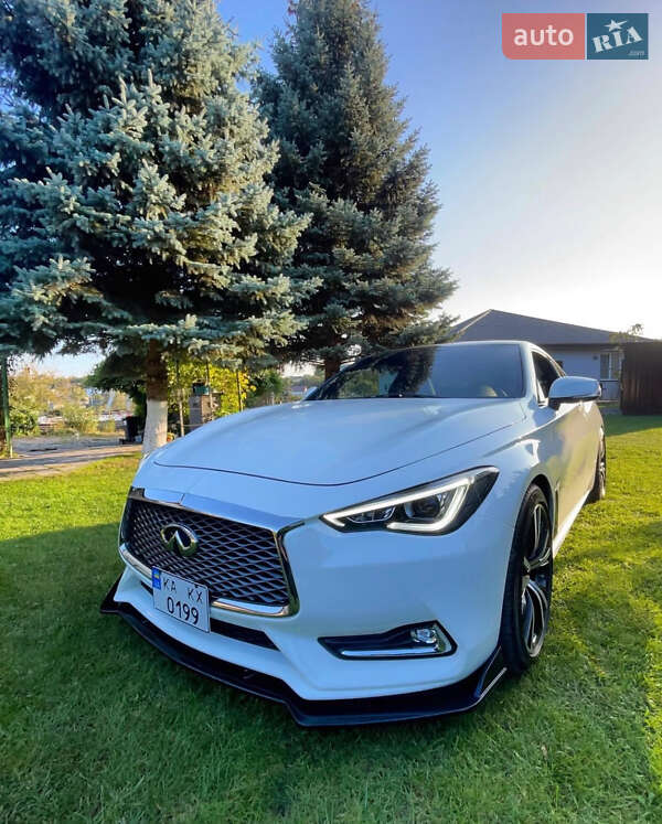 Купе Infiniti Q60 2016 в 