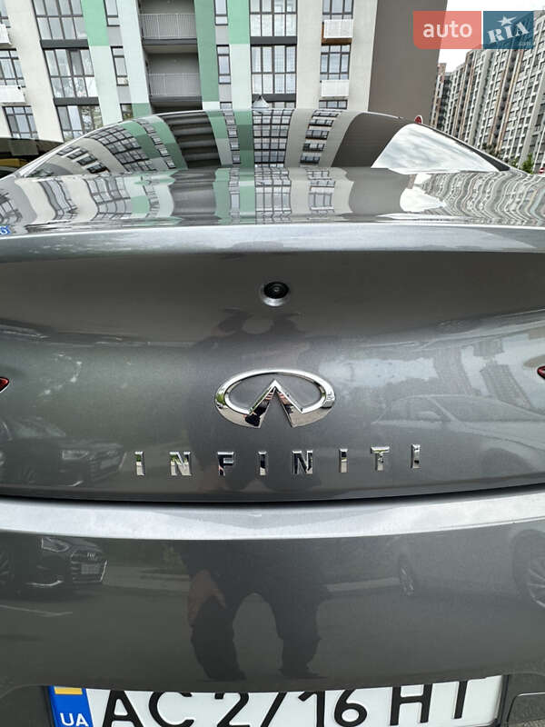 Купе Infiniti Q60 2019 в Києві