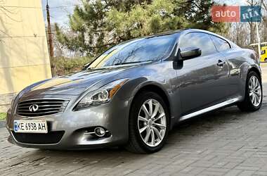 Купе Infiniti Q60 2015 в Днепре