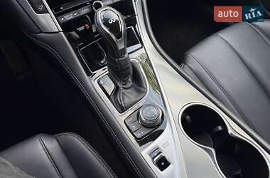 Купе Infiniti Q60 2016 в 