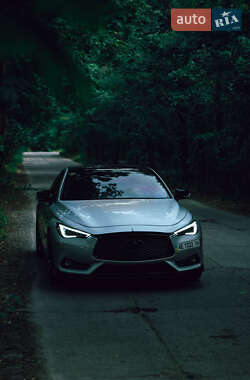 Infiniti Q60 2016