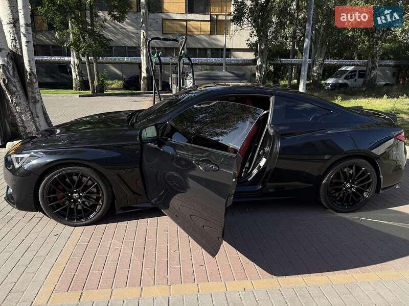 Купе Infiniti Q60 2016 в Днепре
