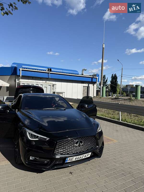 Купе Infiniti Q60 2016 в Днепре