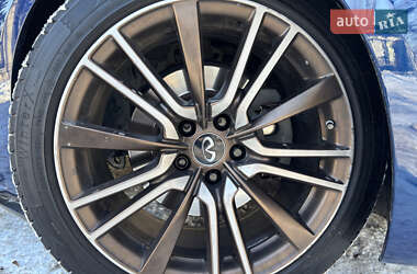 Купе Infiniti Q60 2016 в 