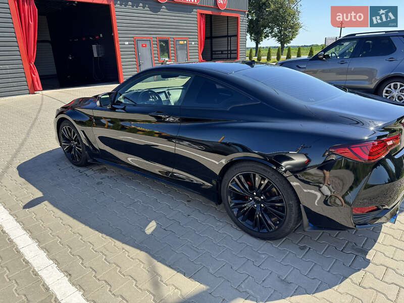 Купе Infiniti Q60 2018 в Киеве