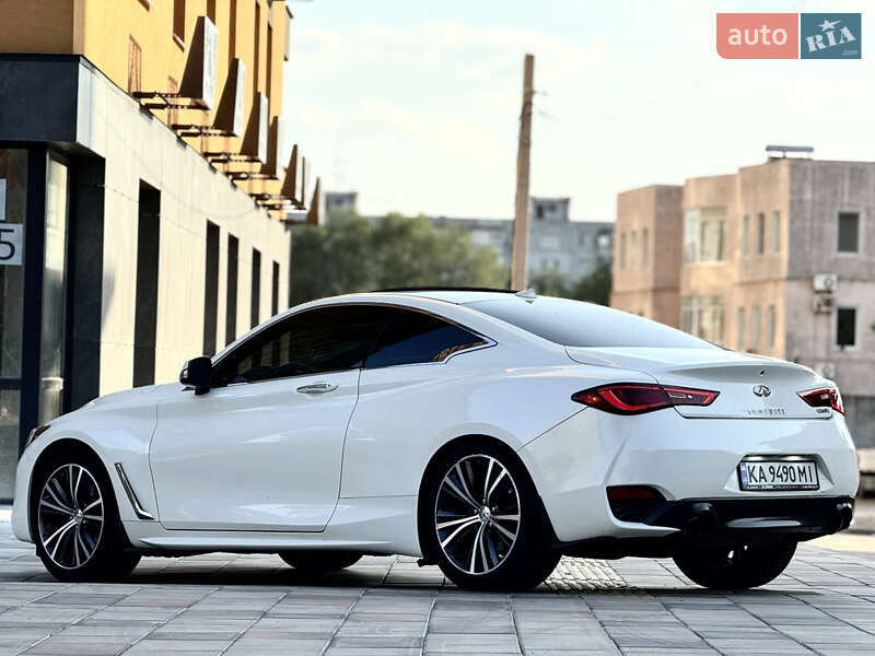 Купе Infiniti Q60 2018 в Днепре