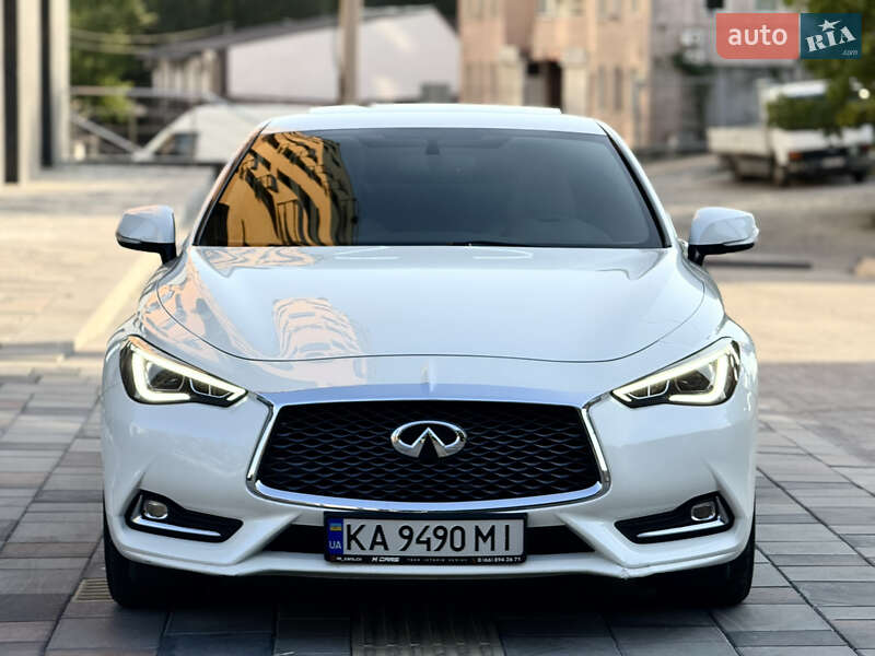 Купе Infiniti Q60 2018 в Днепре