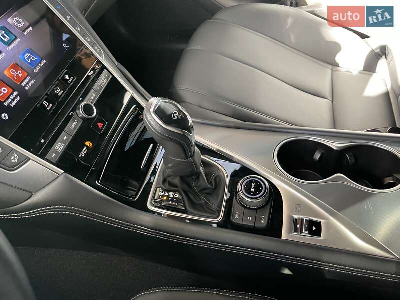 Купе Infiniti Q60 2020 в Вінниці