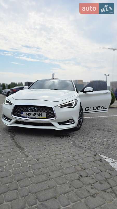 Infiniti Q60 2016