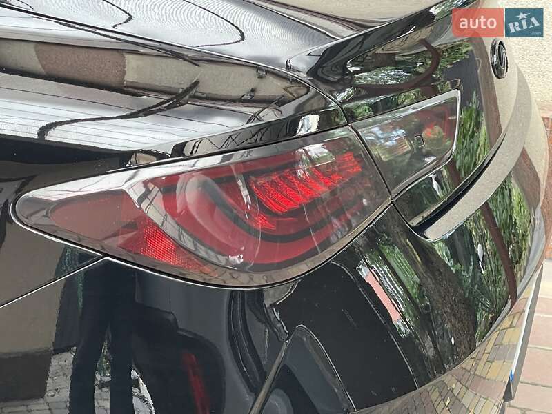 Купе Infiniti Q60 2020 в Вінниці