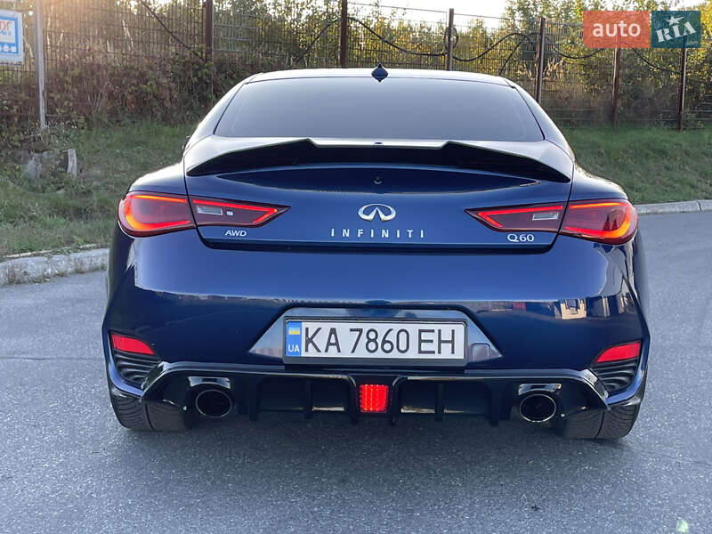 Купе Infiniti Q60 2017 в Киеве