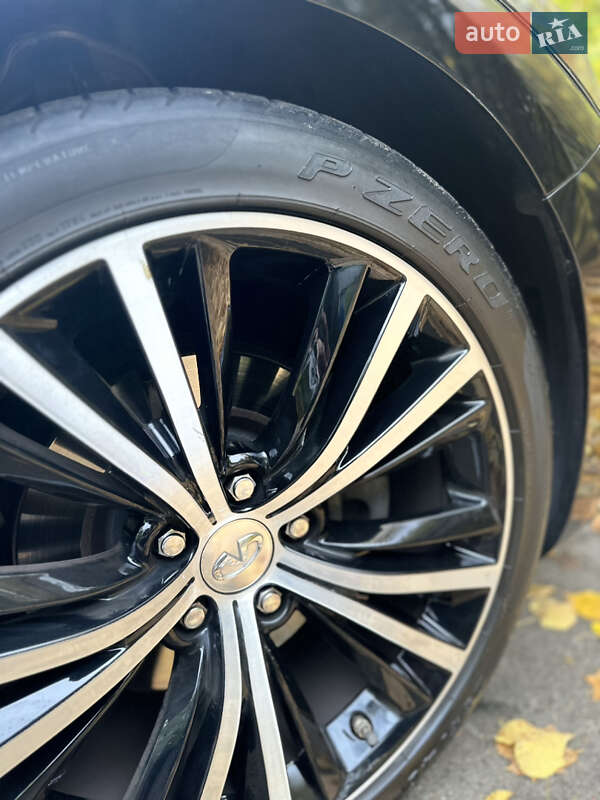 Купе Infiniti Q60 2017 в Києві