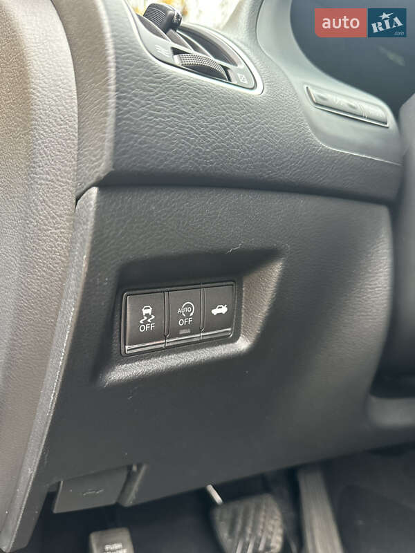 Купе Infiniti Q60 2017 в Києві