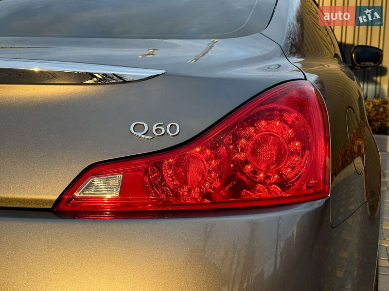 Купе Infiniti Q60 2015 в Виннице