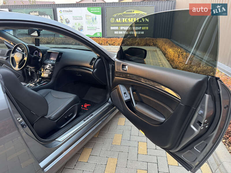 Купе Infiniti Q60 2015 в Виннице