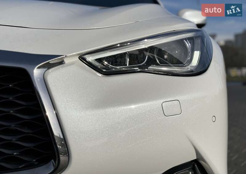 Купе Infiniti Q60 2017 в Киеве фото 35 Купе Infiniti Q60 2017 в Киеве