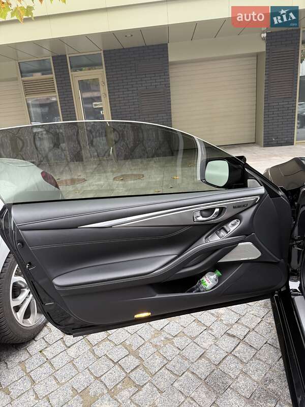 Купе Infiniti Q60 2019 в Киеве