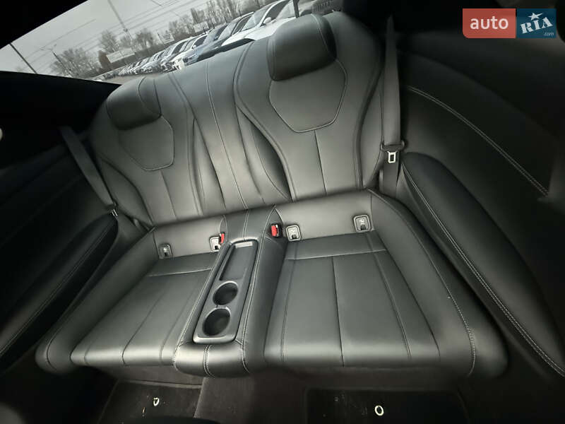 Купе Infiniti Q60 2019 в Киеве фото 16 Купе Infiniti Q60 2019 в Киеве