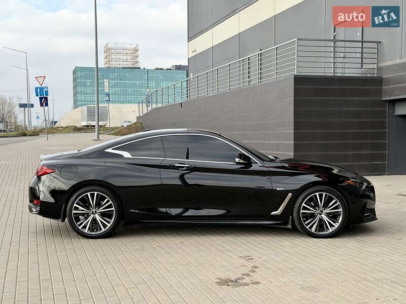 Купе Infiniti Q60 2020 в Киеве