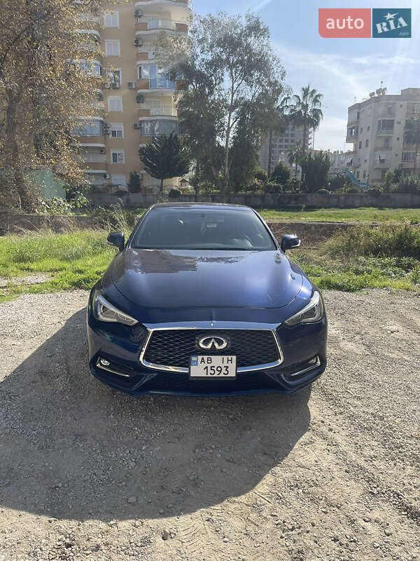 Infiniti Q60 2017