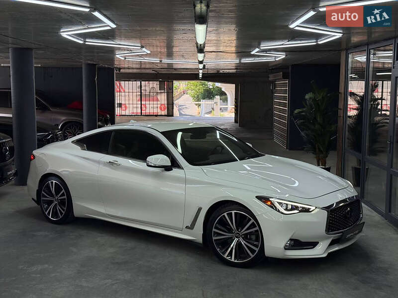 Infiniti Q60 2021